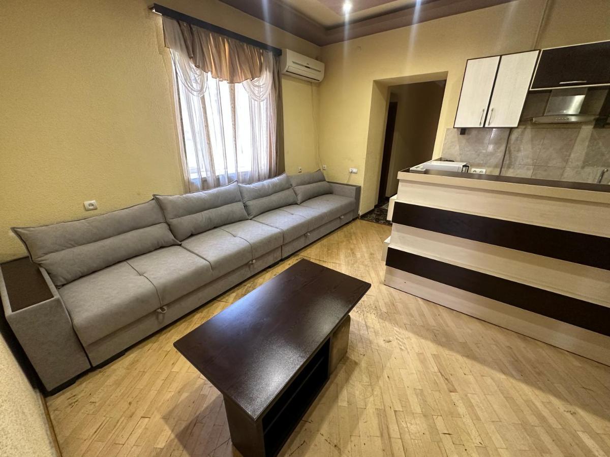Tatev Apartments Yerevan Exterior photo