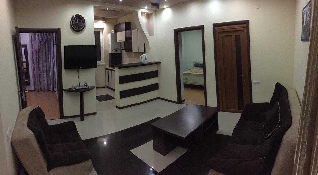 Tatev Apartments Yerevan Room photo